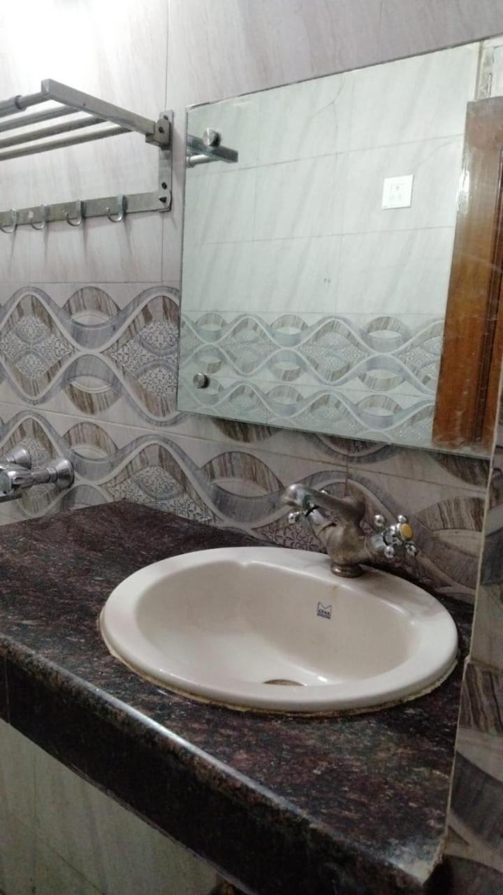 Hotel New Apple Rose Chandigarh Near Railway Station Dariya Uco Bank Ke Pass ห้อง รูปภาพ